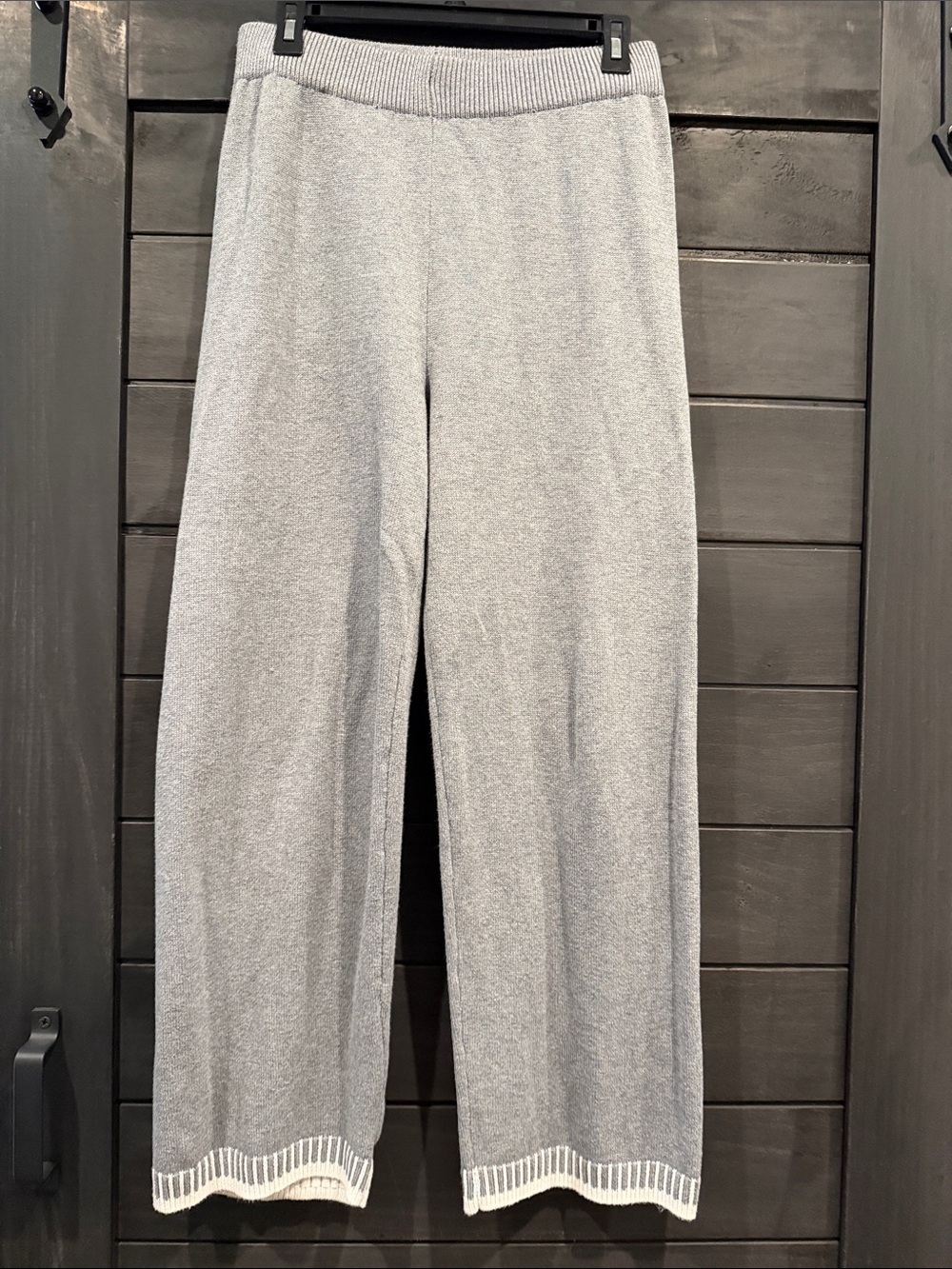 Grey Button-Front Cardigan Sweater Set - Picture 3 of 5
